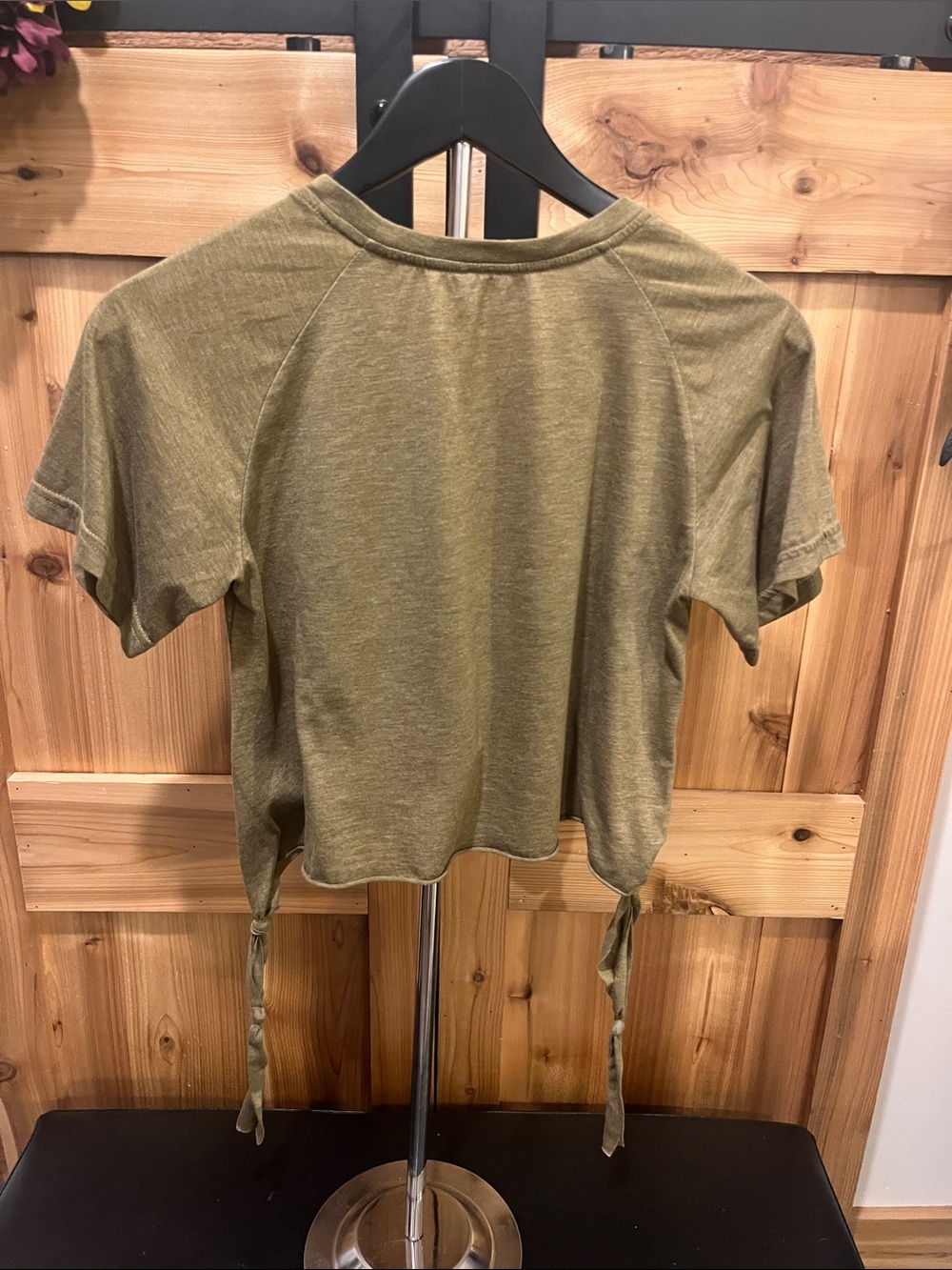 Denim & Supply Ralph Lauren Olive Graphic Tie-Side Cropped Tee - Picture 7 of 9